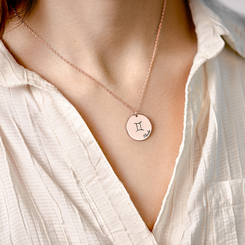 Gepersonaliseerde Sterrenbeeld Ketting met tekst aan de voorkant - Rosegold - 61