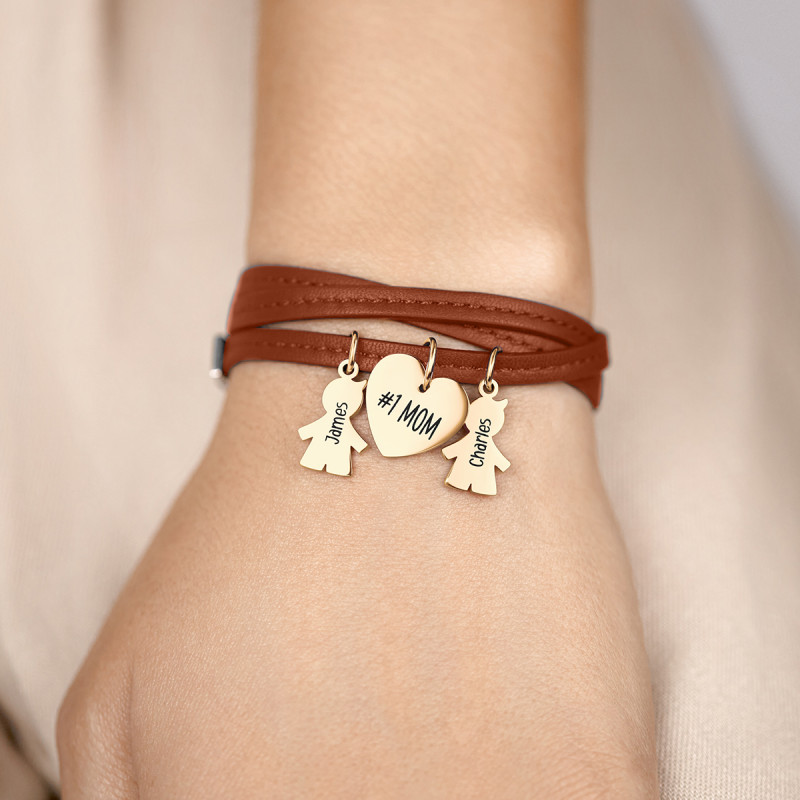 Gepersonaliseerde Meerdere Zoons Armband in Bruin Leer - Gold - 62